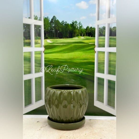 Applelicious Green (SM)  Ceramic Planter Pot with Saucer Attached - Picture 4 of 9